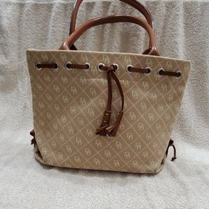 Dooney and Bourke Handbag